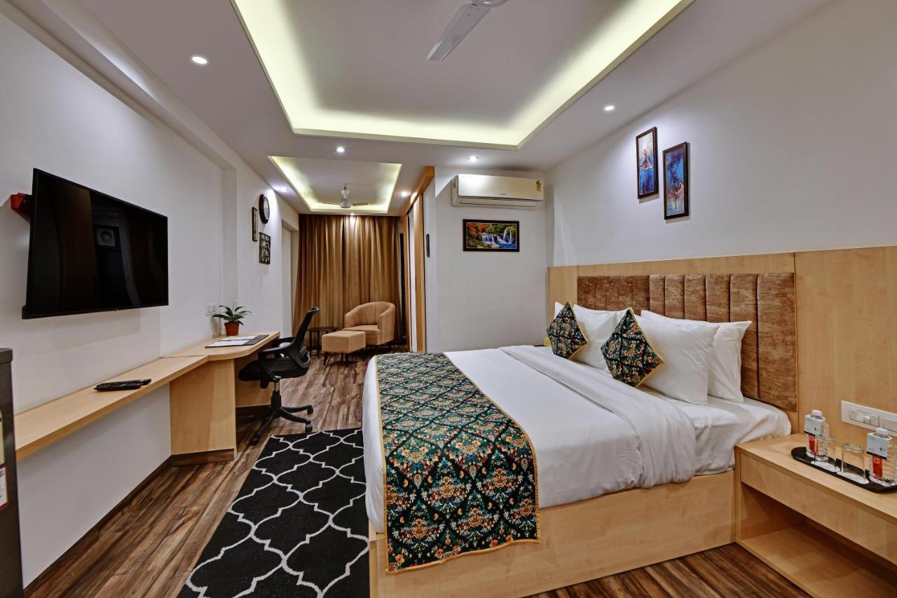 The Fern Habitat, Jaipur Hotell Exteriör bild