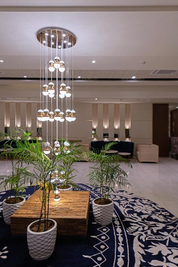 The Fern Habitat, Jaipur Hotell Exteriör bild