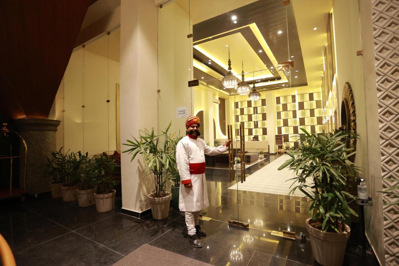 The Fern Habitat, Jaipur Hotell Exteriör bild